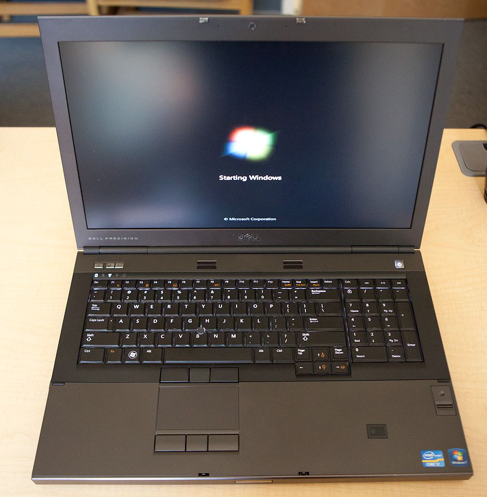 Dell Precision M6600 i7-2720QM / Ram 8GB / SSD 128GB / Màn 17.3″ LED FullHD / VGA Nvidia Quardo Q3000M 2GB